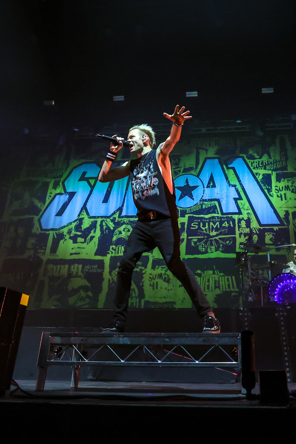 Tvd Live Shots: Sum 41 With The Interrupters At Mgm