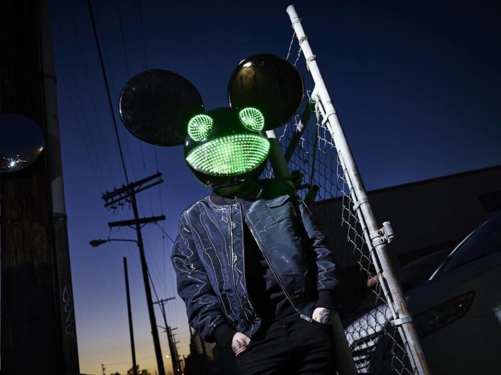 "gone But Definitely Not Forgotten": Watch Deadmau5 Pay Tribute To