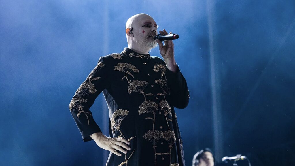 Billy Corgan Does Not Feel Obliged To Play The Classics: