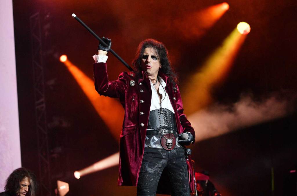 Alice Cooper Reboots Satirical Us Presidential Campaign: 'it's The Same