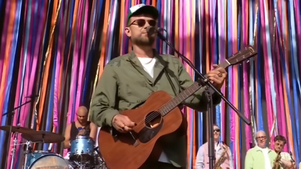 Damon Albarn Gives Support For Palestine, Blasts “octogenarians In Control”
