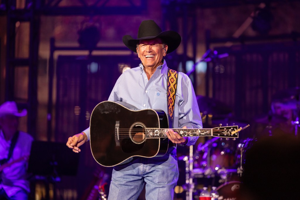 George Strait Breaks Attendance Record At Texas Concert