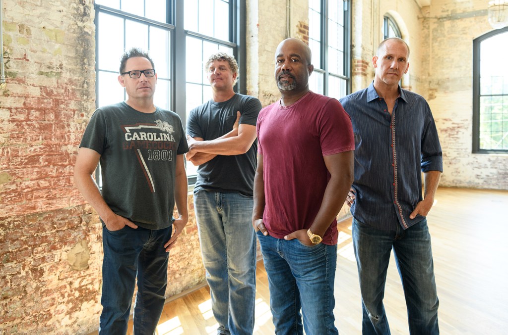 Hootie & The Blowfish On 'cracked Rear View' At 30: