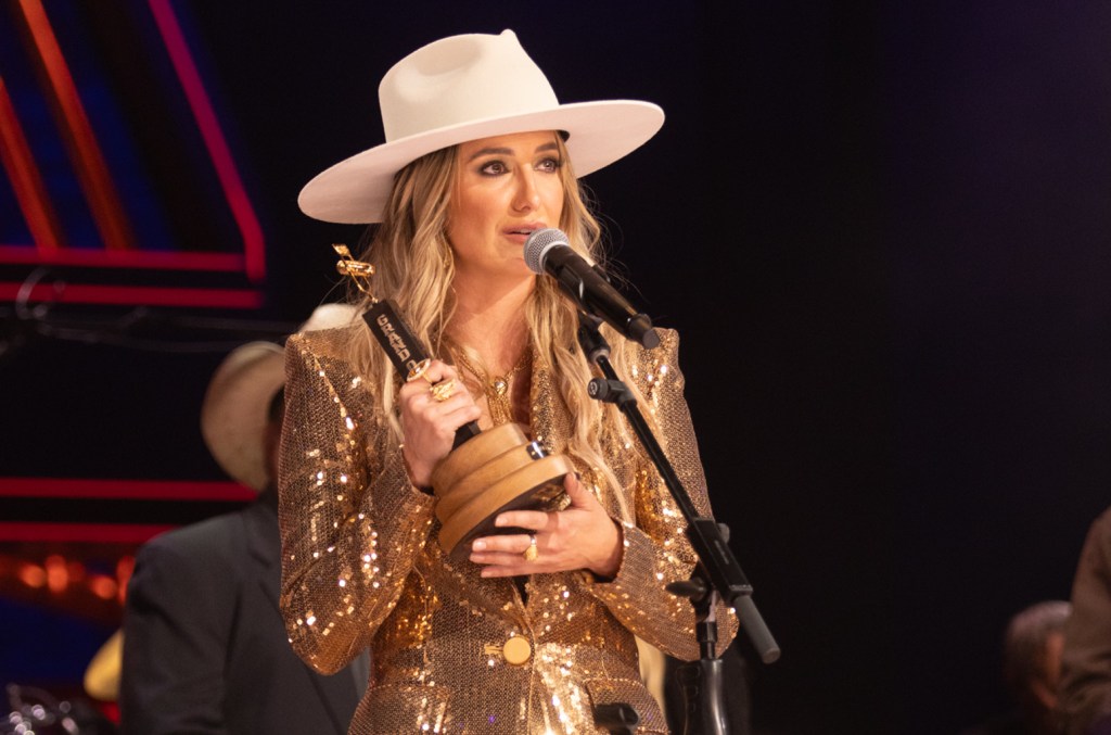 Inside Lainey Wilson's Grand Ole Opry Induction: 'it Honestly Feels