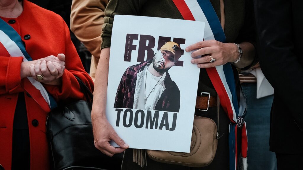 Iranian Rapper Toomaj Salehi Death Sentence Overturned, To Face Retrial