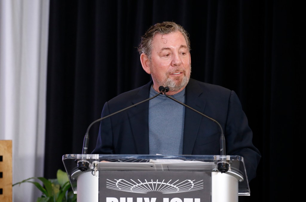 James Dolan Signs 3 Year Contract To Remain Ceo Of Msg