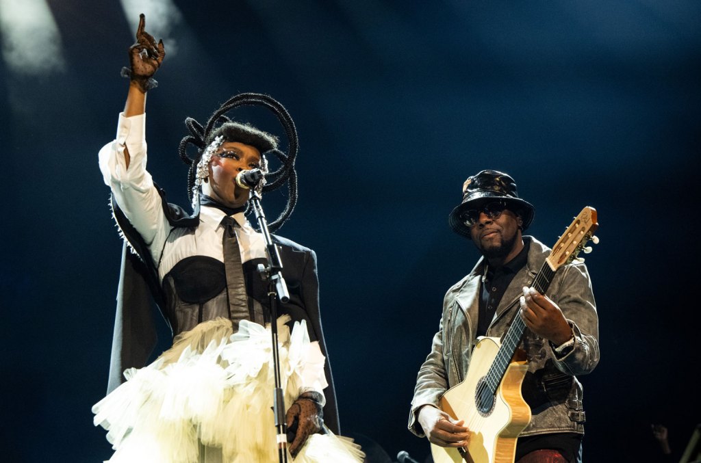 Lauryn Hill & The Fugees Reveal New Miseducation Anniversary Tour