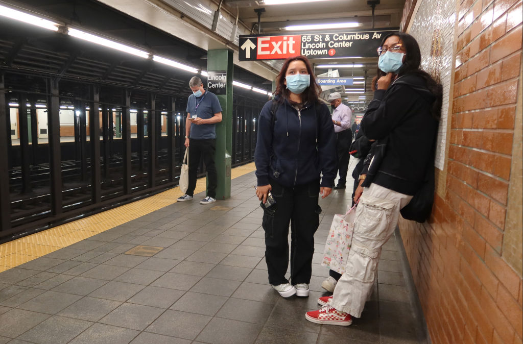 New York Gov. Kathy Hochul Considers Mask Ban On Subway