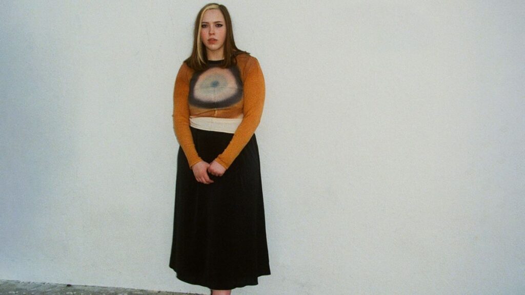 Soccer Mommy Unveils New Song “lost”: Stream