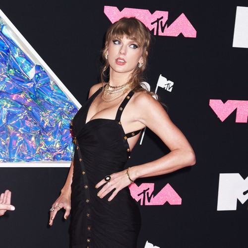 Taylor Swift Battles House Fire Sparked By Candle