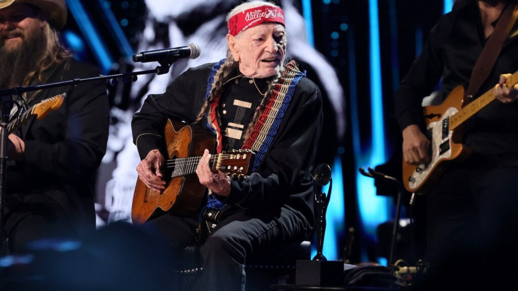 Willie Nelson 'cleared' To Return To Outlaw Music Festival