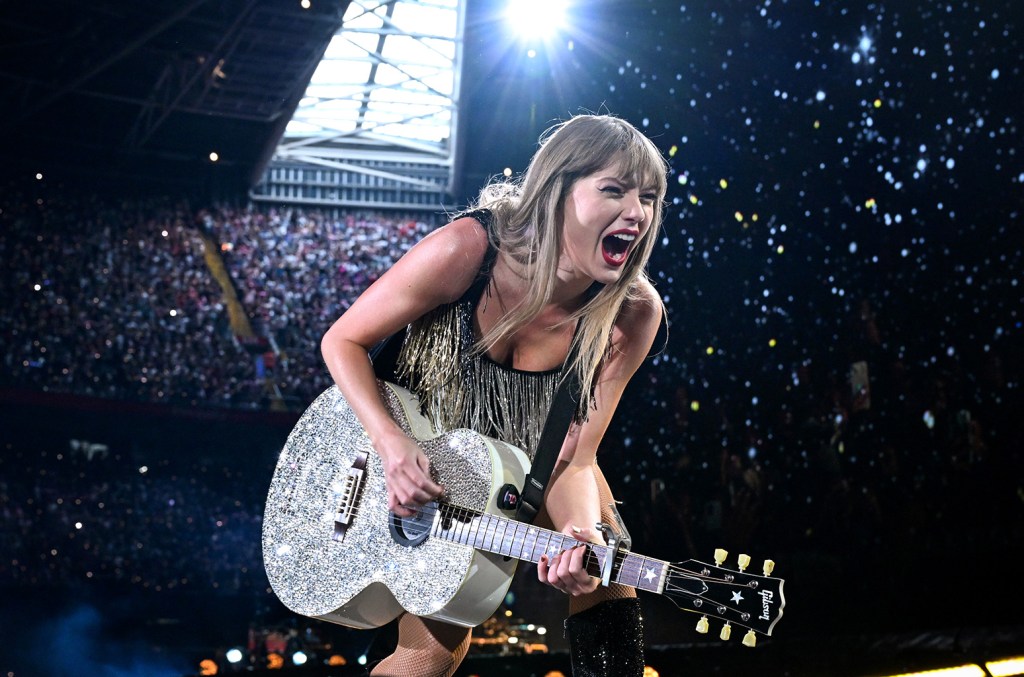 You Have To See This Taylor Swift Themed Weather Report Ahead