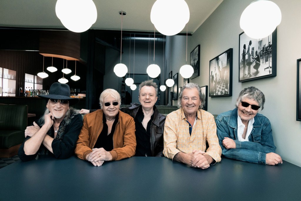 Deep Purple Upcoming Tour With Yes, Alice Cooper's 75th Birthday