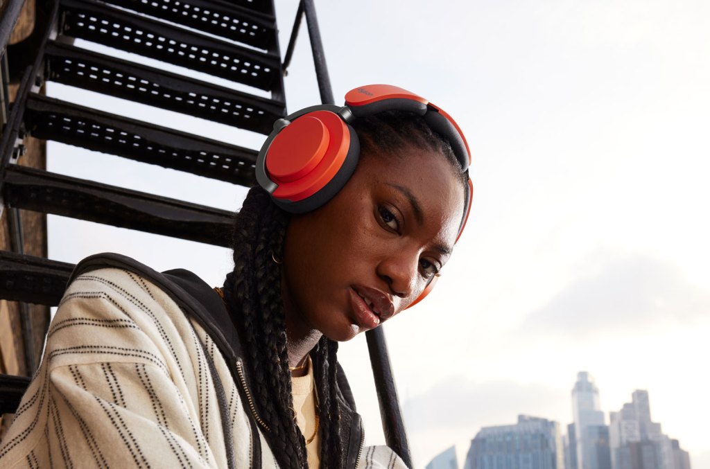 Dyson's New Ontrac Headphones Have Up To 55 Hours Of