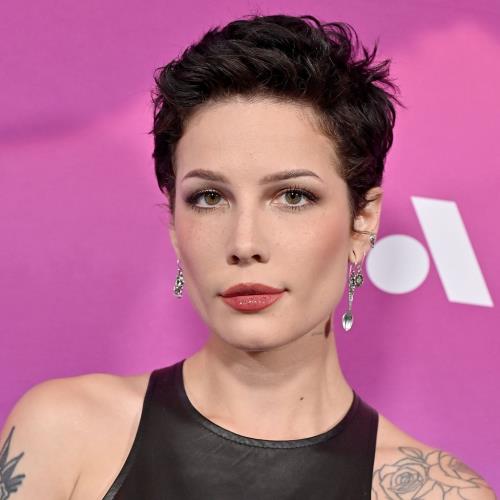 Halsey Addresses 'mean' Fans