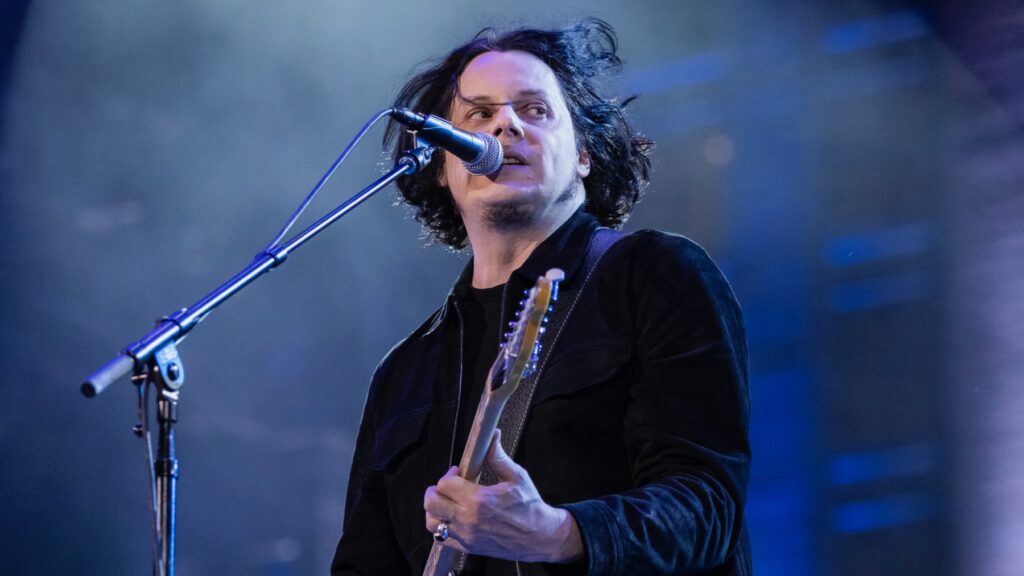 Jack White Encourages His Fans To Listen To His New