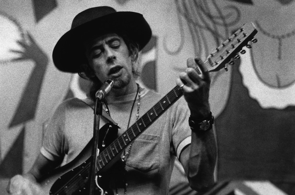 John Mayall, British Blues Pioneer, Dies Aged 90