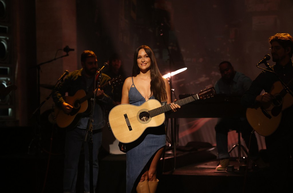 Kacey Musgraves Jumps On Denim Vest Trend While Dating Zach