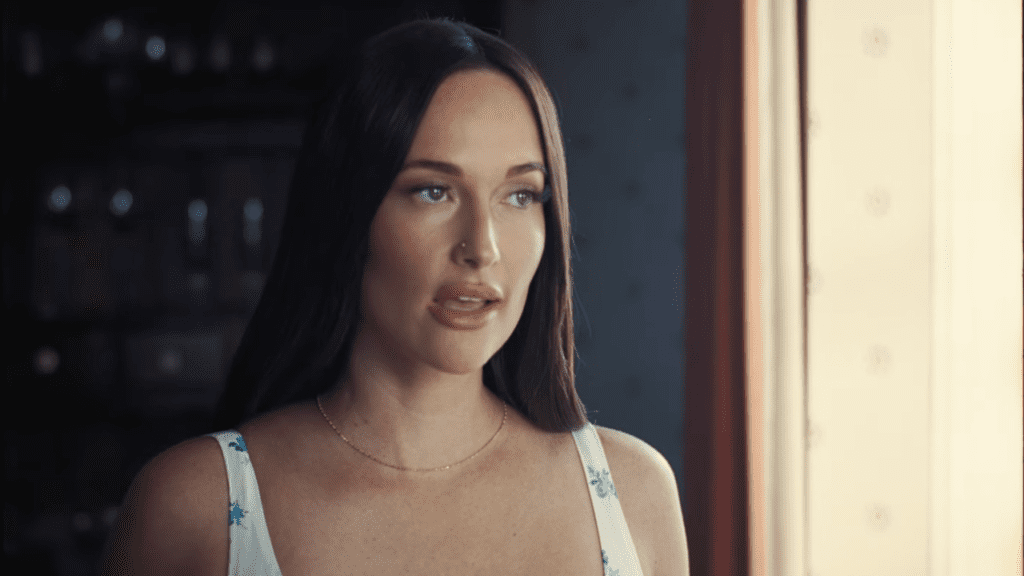 Kacey Musgraves Shares New Video For 'cardinal': Watch