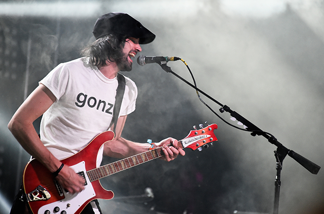 Kasabian's 'happenings' Tops Uk No.1 Album