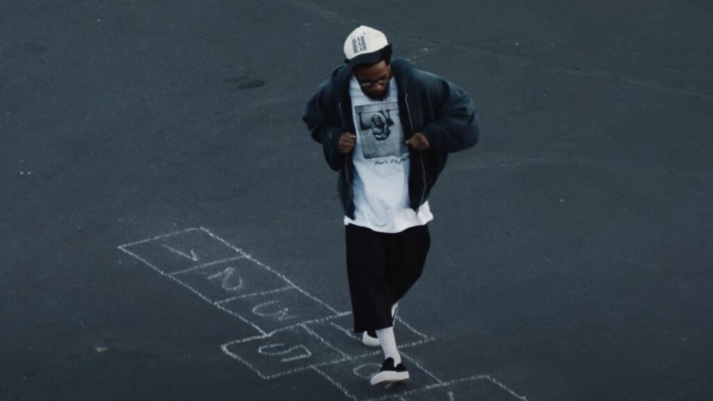 Kendrick Lamar Buries Whats Left Of Drake’s Career In Video