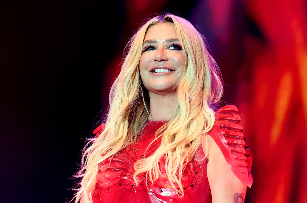 Kesha Praises Sabrina Carpenter & Says She’s ‘proud To Be