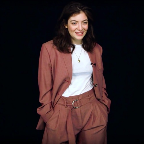 Lorde Confronts Charli Xcx Feud Rumours