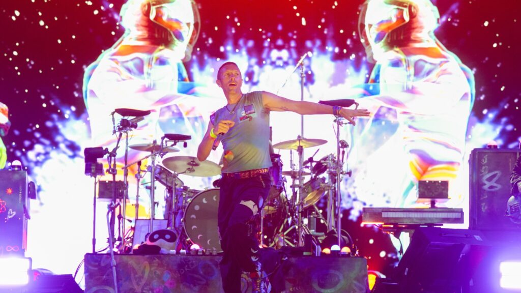 See Coldplay Debut New Song ‘good Feelings’ At Rome Concert