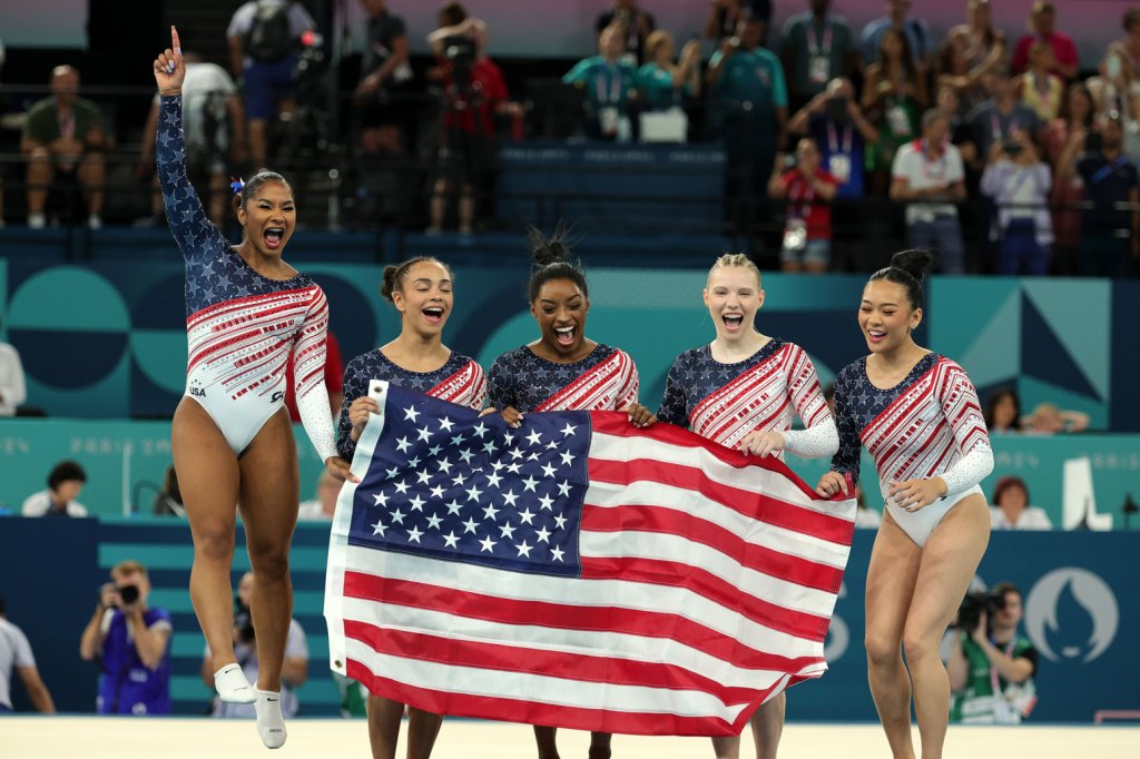 Simone Biles Leads Team Usa To Olympic Gold: Lil Wayne,