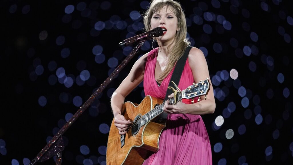 Watch Taylor Swift Debut ‘don’t You’ Live In Munich