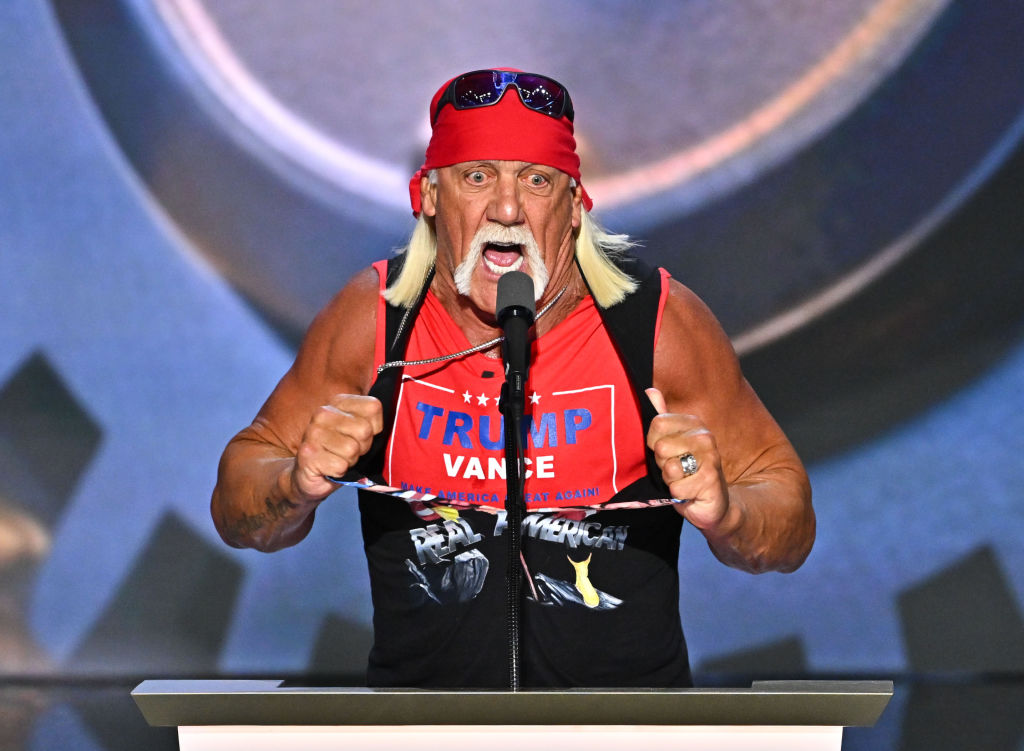 'drunk' Hulk Hogan 'jokes' About Body Slamming Vp Kamala Harris