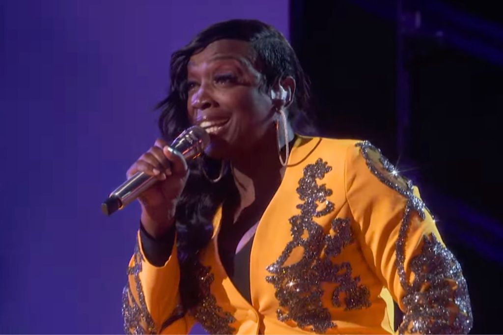 Golden Buzzer Sends Dee Dee Simon To 'agt' Finals After