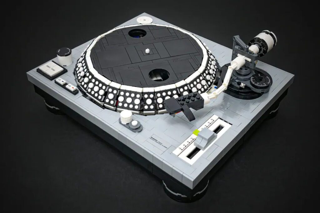 Lego Is Collecting Votes To Make The Technics Sl 1200 Mk2