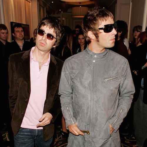 Oasis Streams Soared Before Liam And Noel Gallagher Announced Reunion