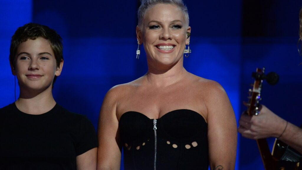 Pink Shares An Encouraging Backstage Pep Talk With Her Daughter