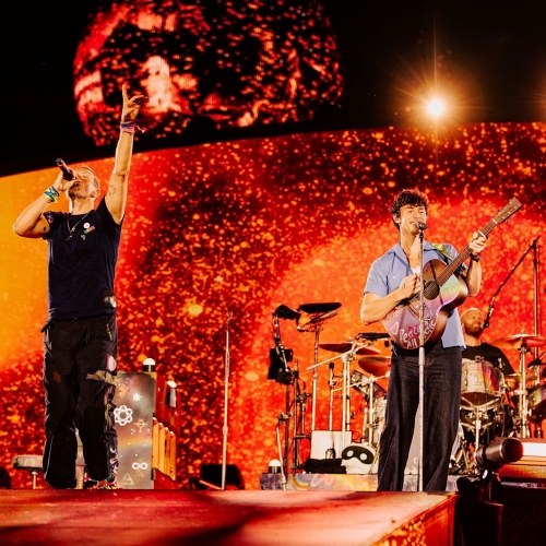 Shawn Mendes Joins Coldplay On Stage In Munich