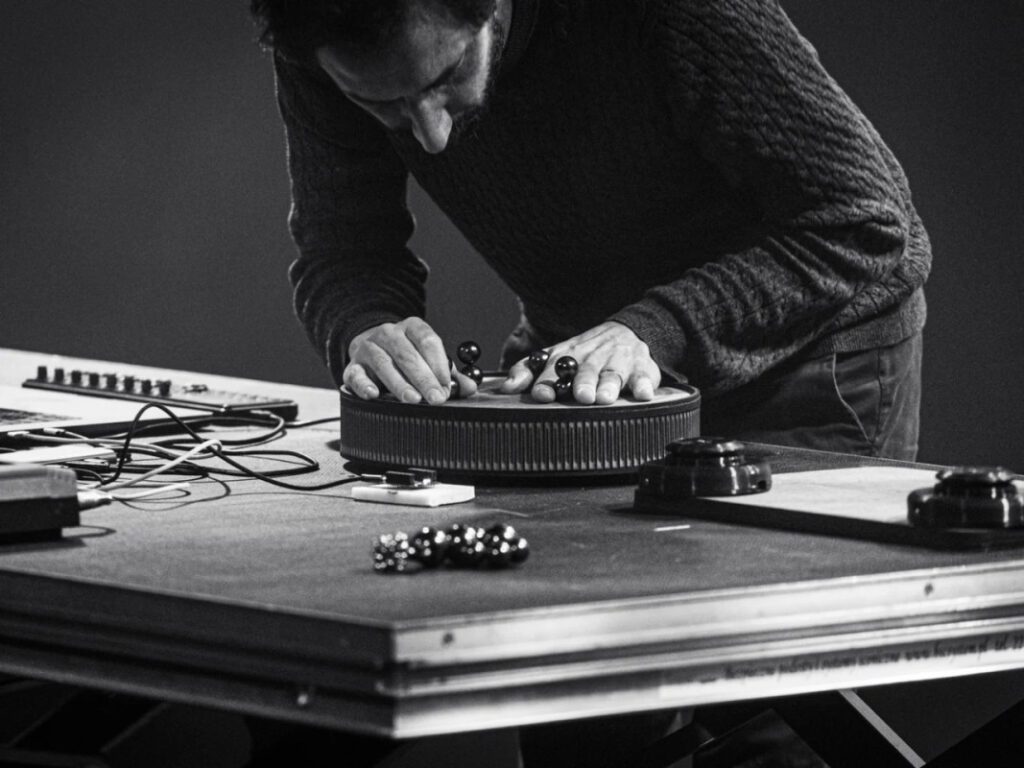 This Instrument Uses Magnets To Create Unpredictable Electronic Music