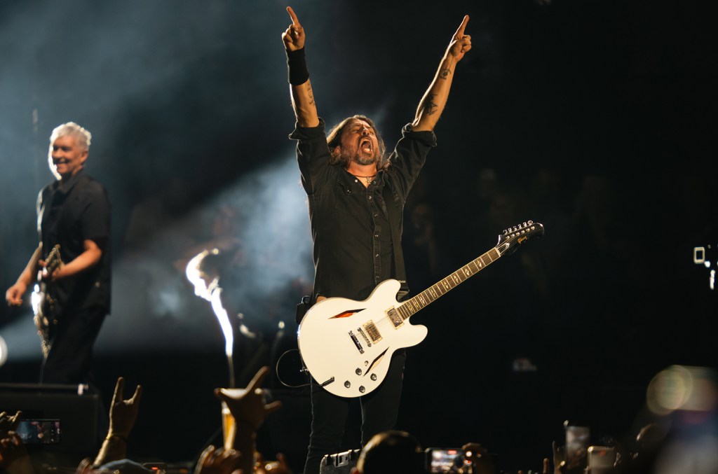 Top 5 Highlights From Foo Fighters' La Stadium Show