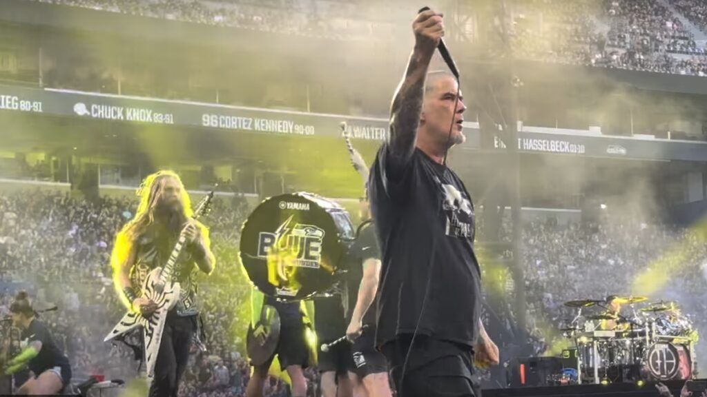 Pantera Performs "walk" With Seahawks Drums During Seattle Concert: Watch