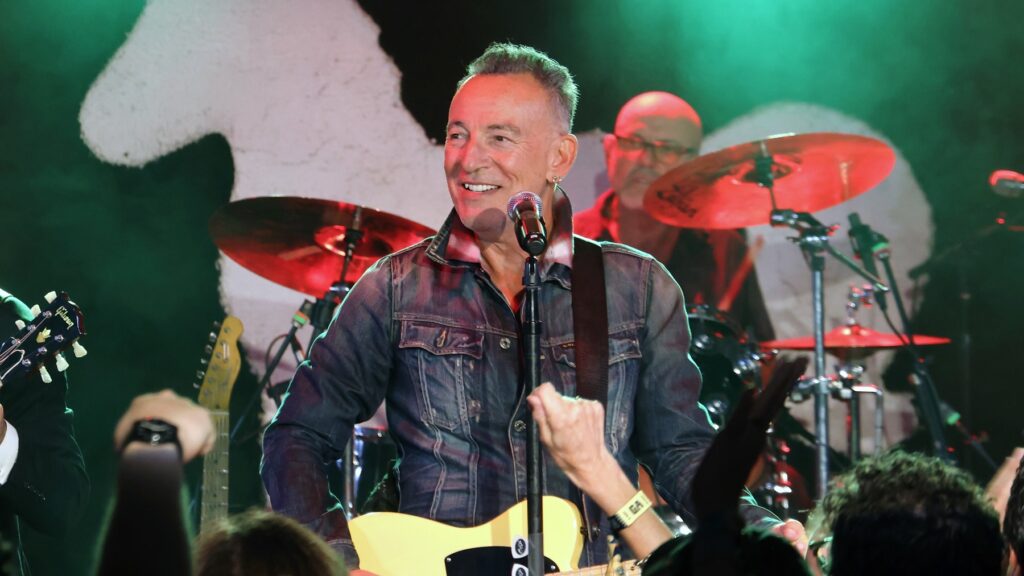 Bruce Springsteen Gives Instant Concert At Asbury Park's Sea.hear.now Fest