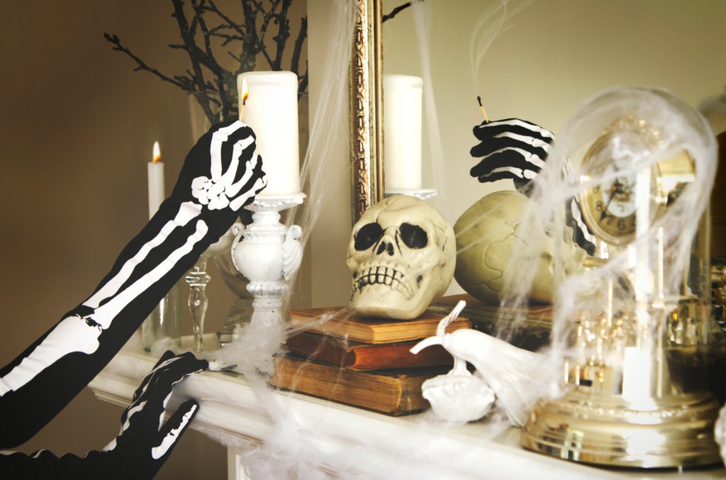 20 Reusable Halloween Decorations That Will Bring The Scare Factor