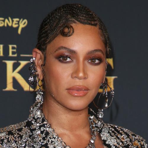 Beyonc&eacute; Compares Fame To Prison