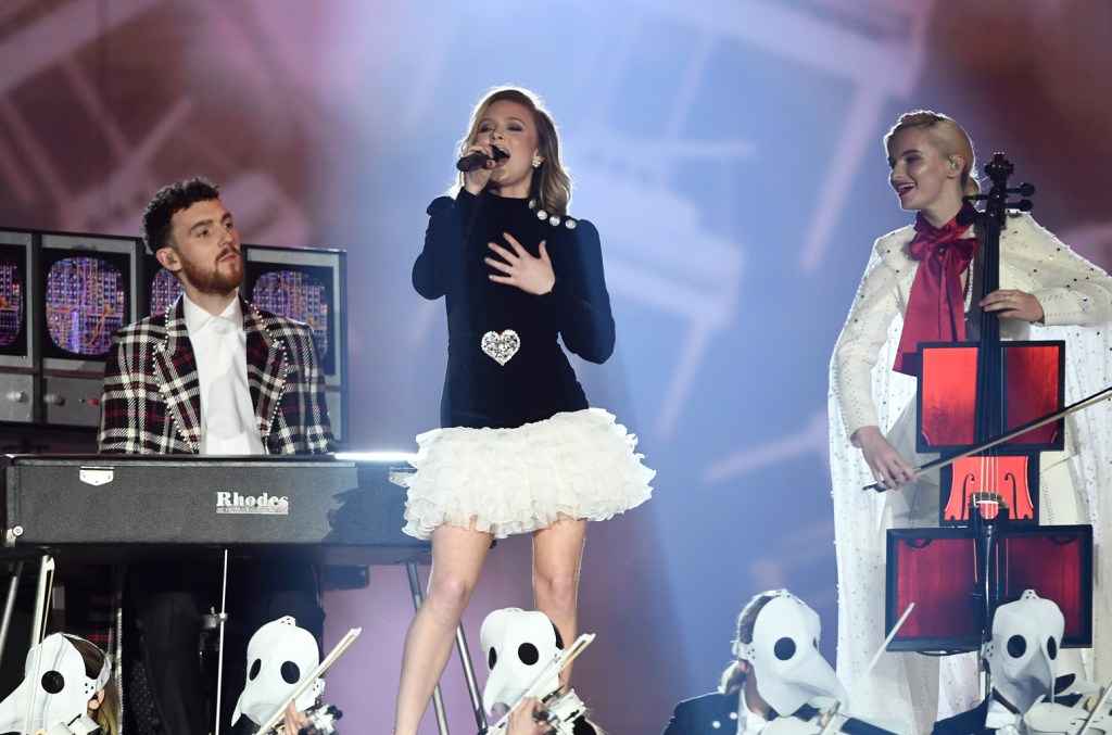 Clean Bandit & Zara Larsson's "symphony" Leads Tiktok Billboard's Top