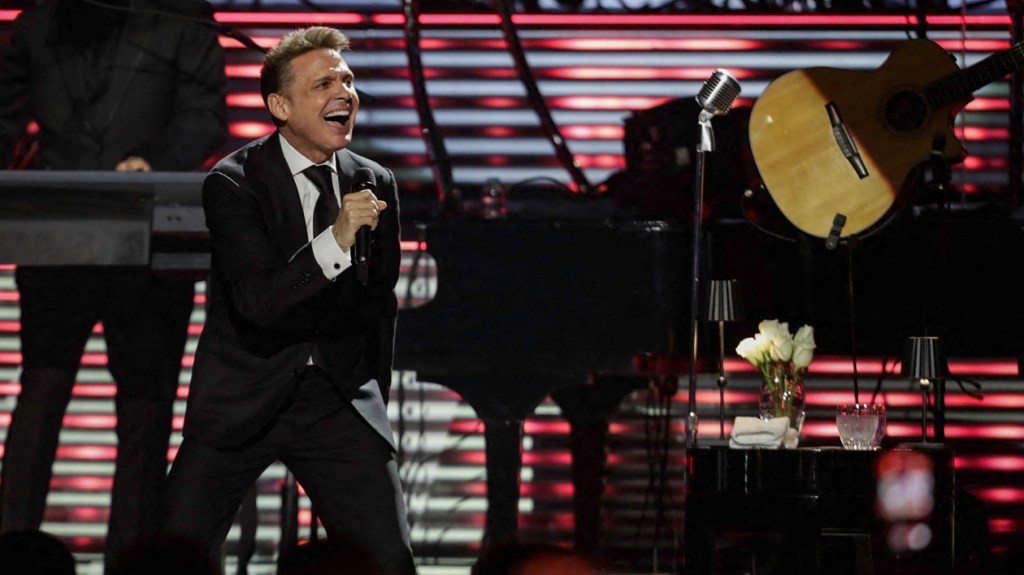 Luis Miguel Now Has The Highest Grossing Latin Tour Of All