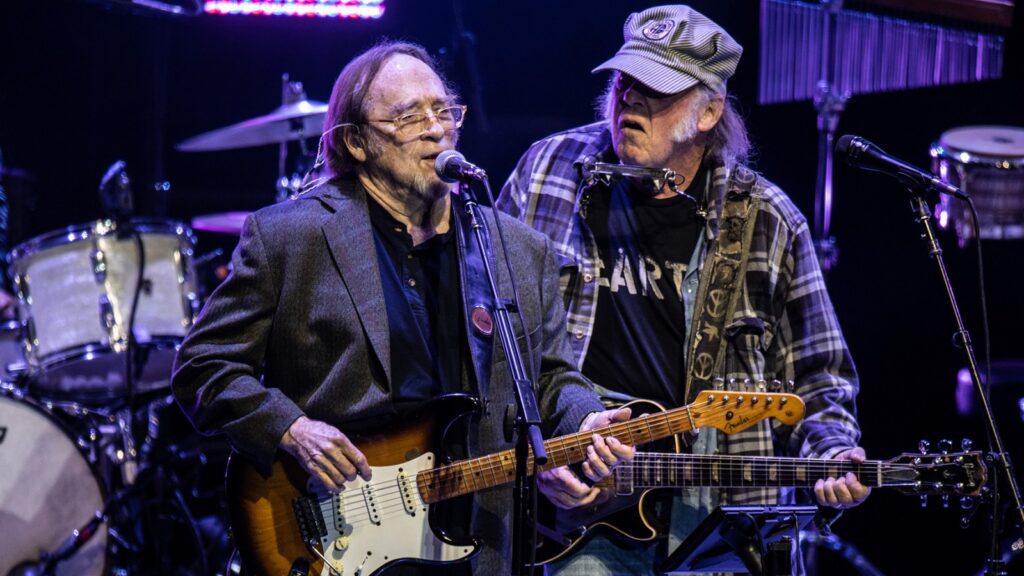 Neil Young And Stephen Stills To Headline ‘harvest Moon’ Charity