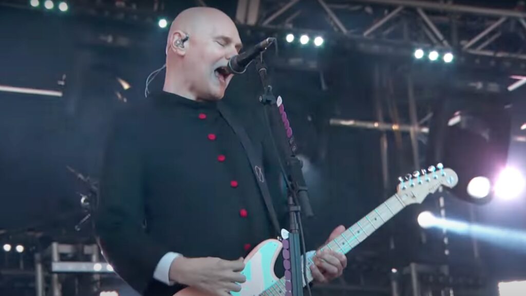 Smashing Pumpkins Perform “sighommi” On Kimmel: Watch