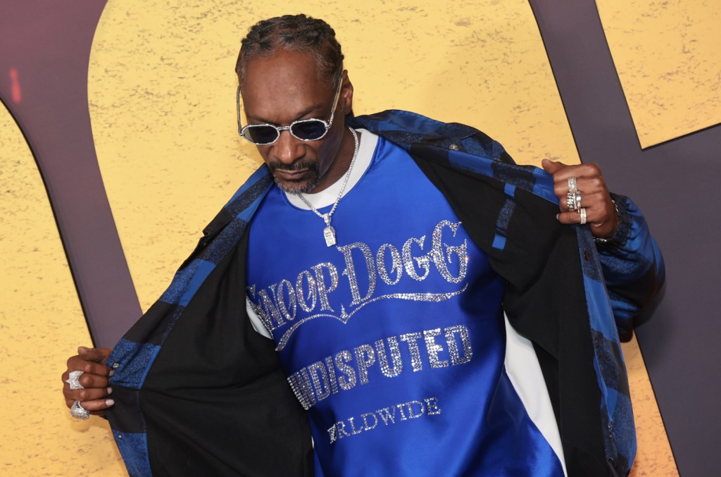 Snoop Dogg Takes Diplomatic Position On Kendrick Lamar And Lil