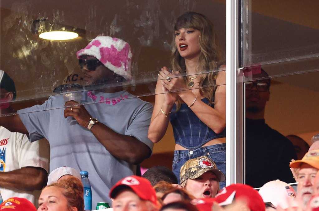 Taylor Swift Is ‘feeling Fantastic’ After Chiefs Win, Leaves Game