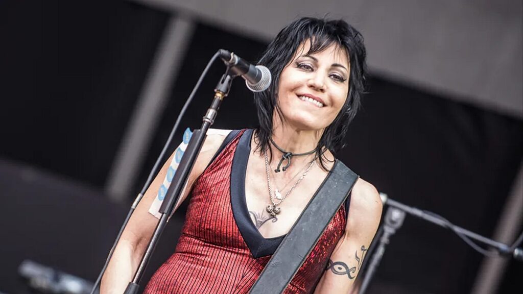 Joan Jett Urges To Fight For All Female Animals In