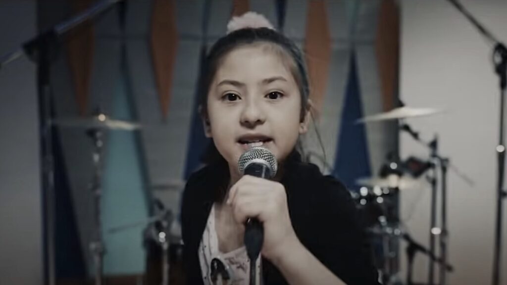 9 Year Old Girl Absolutely Crushes Slipknot’s “heretic Anthem”: Watch